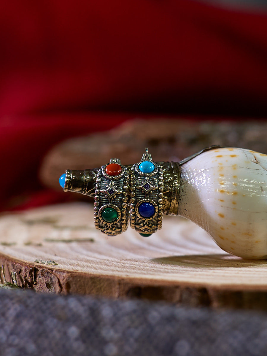 EastKarma CELESTIAL VITALITY LAPIS & AGATE HOOP EARRINGS – EMPOWER YOUR SPIRIT WITH NATURAL ELEGANCE