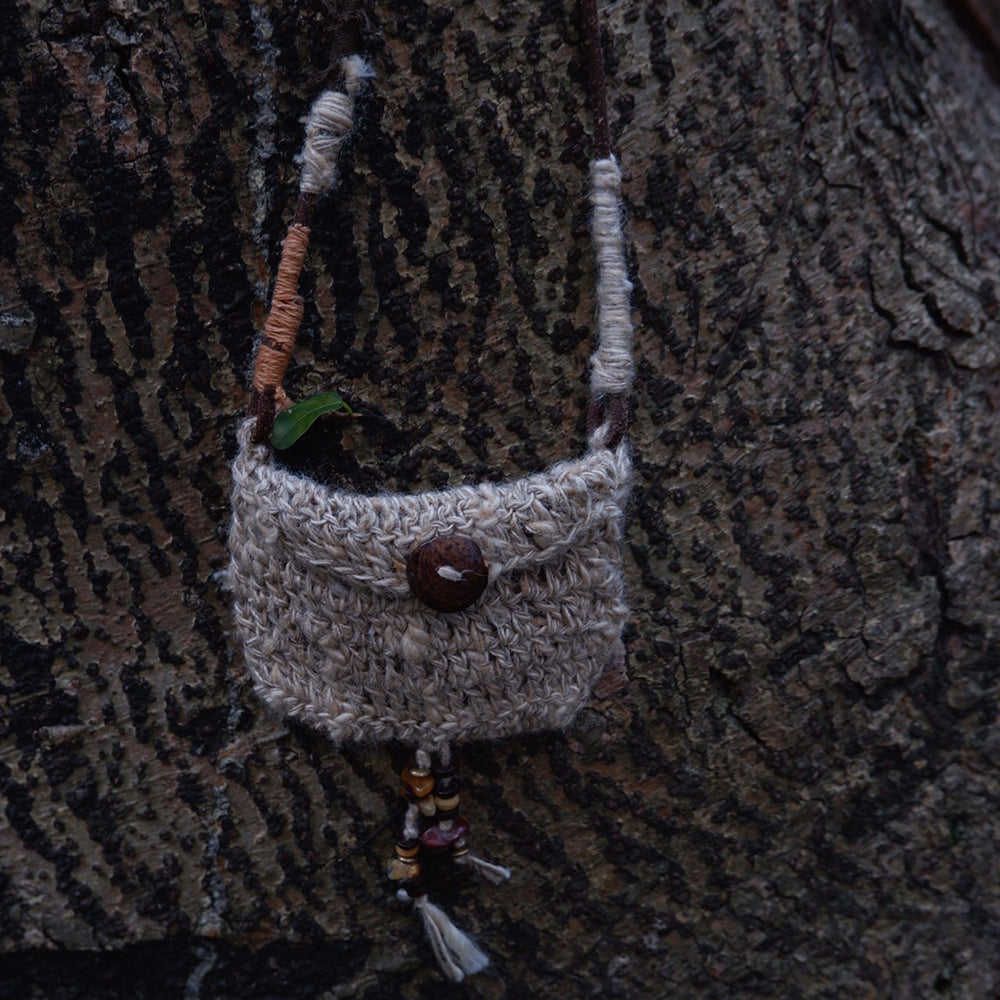 EastKarma TRANQUILITY HANDMADE DECORATIVE POUCH WITH NATURAL BEADS