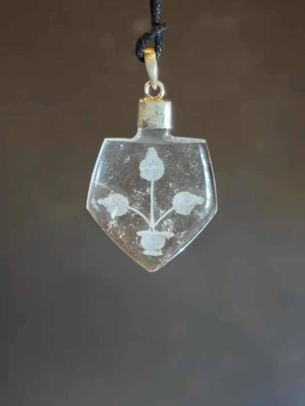 EastKarma ANCIENT TIBETAN SACRED BLESSING CLEAR QUARTZ NECKLACE