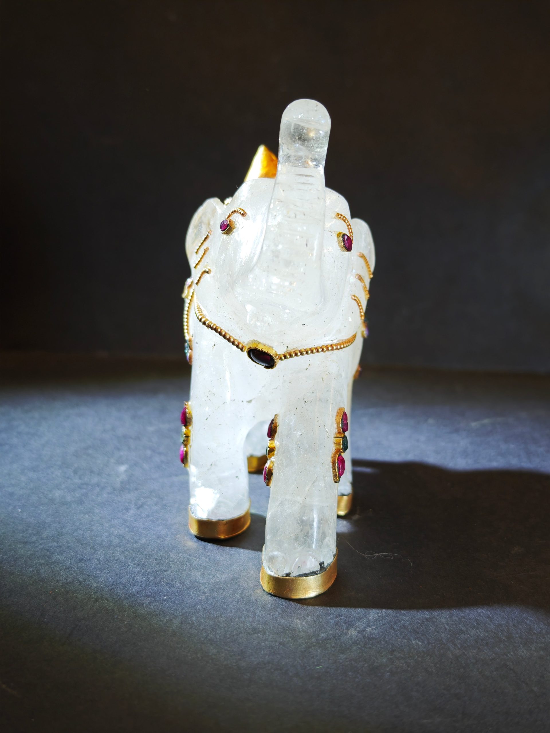 EastKarma LUCKY ELEPHANT CLEAR QUARTZ PROSPERITY ORNAMENT - Image 4