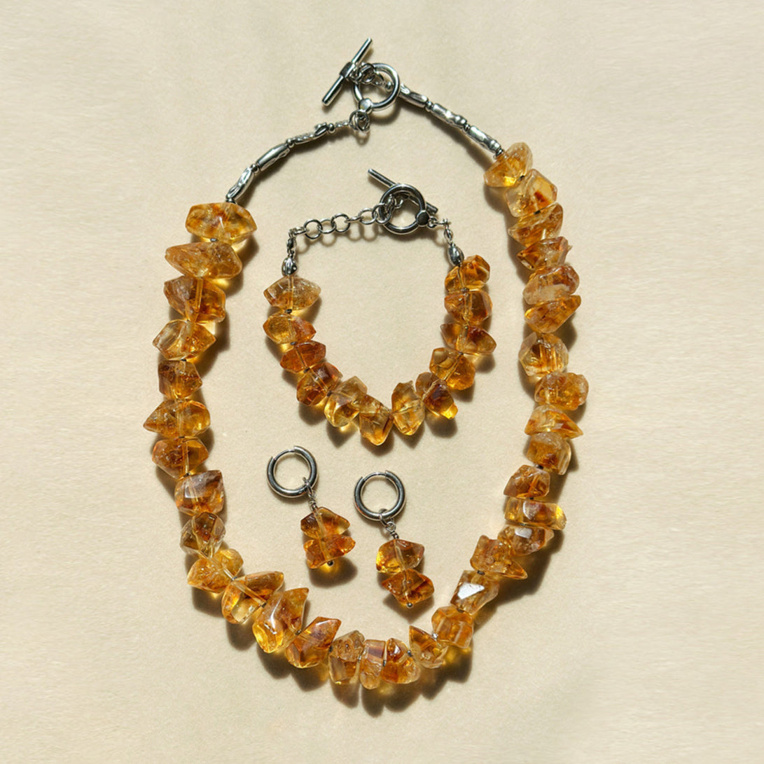 EastKarma DETAILED WEALTH CITRINE BRACELET - Image 2