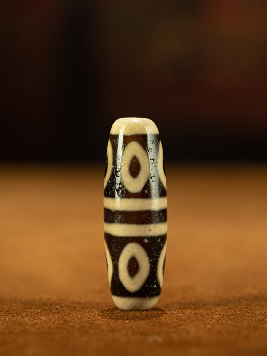 EastKarma TIBETAN WENSIBA EIGHT-EYED BUDDHA EYE OLD BEAD NECKLACE