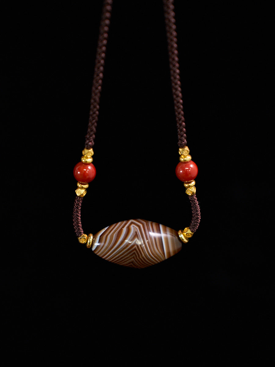 EastKarma WINDING PEAKS TIBETAN PURE SARDONYX NECKLACE