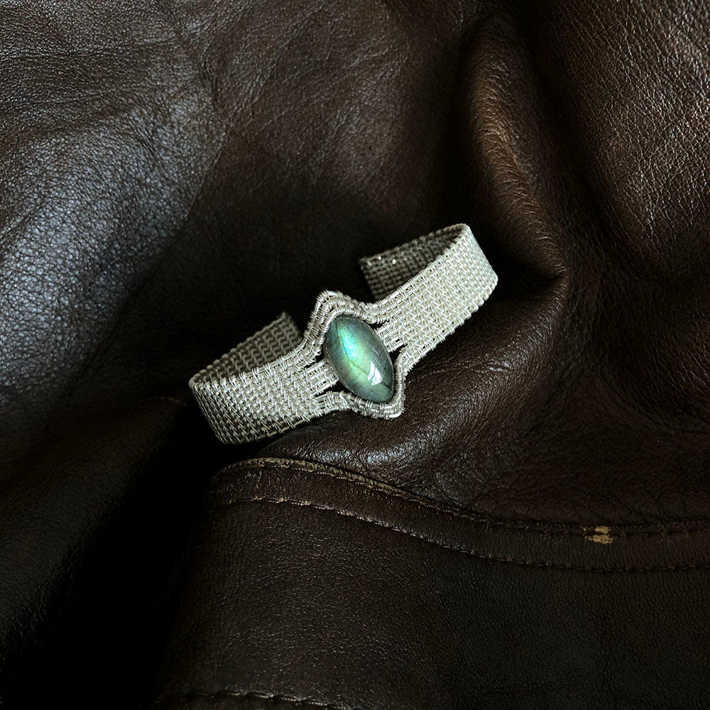 EastKarma CALM REFLECTION LABRADORITE SILVER BRACELET