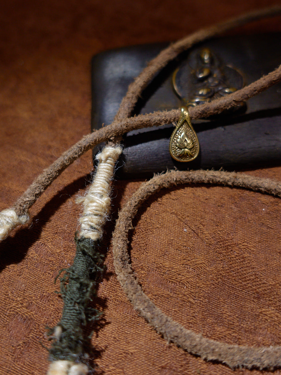 EastKarma TRANQUILITY HANDMADE DECORATIVE POUCH WITH NATURAL BEADS - Image 4