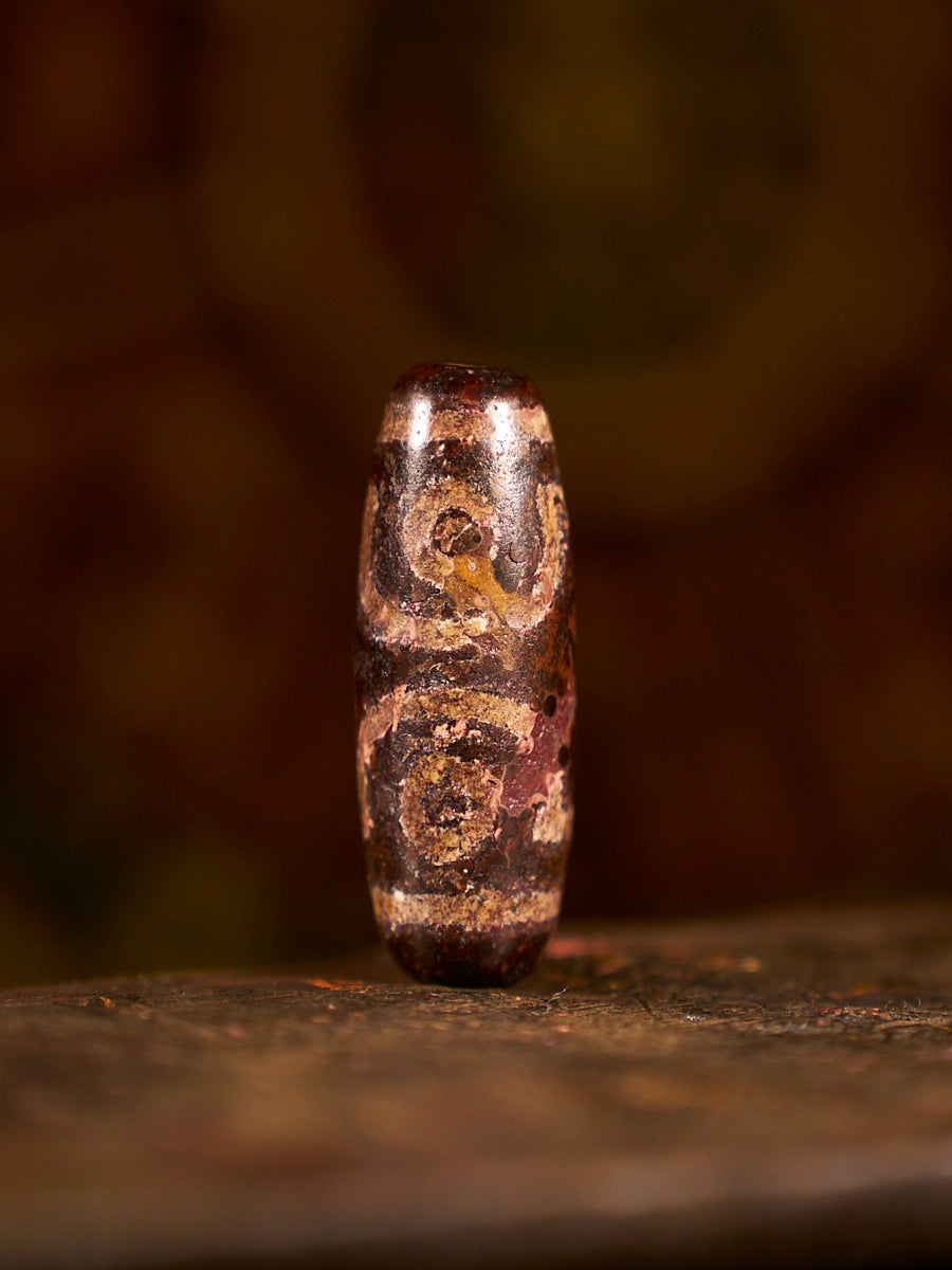 EastKarma TIBETAN ZHANGZHUNG ERA THREE-EYED TREASURE CANOPY AGATE DZI BEAD