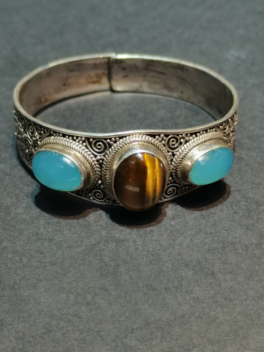 EastKarma TRANQUIL STRENGTH BRACELET | PURE SILVER BANGLE WITH AQUAMARINE AND TIGER EYE FOR CALM AND PROTECTION